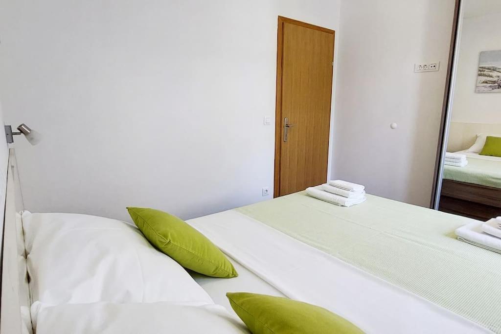 Apartman Infinity, Free Parking 杜布罗夫尼克 外观 照片