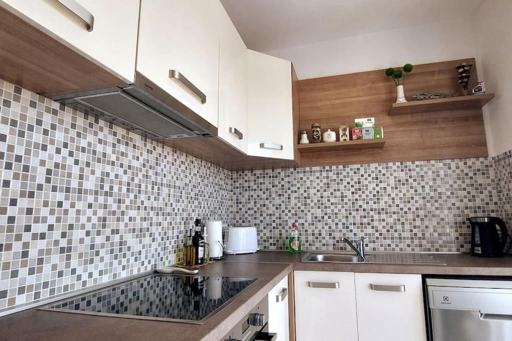 Apartman Infinity, Free Parking 杜布罗夫尼克 外观 照片